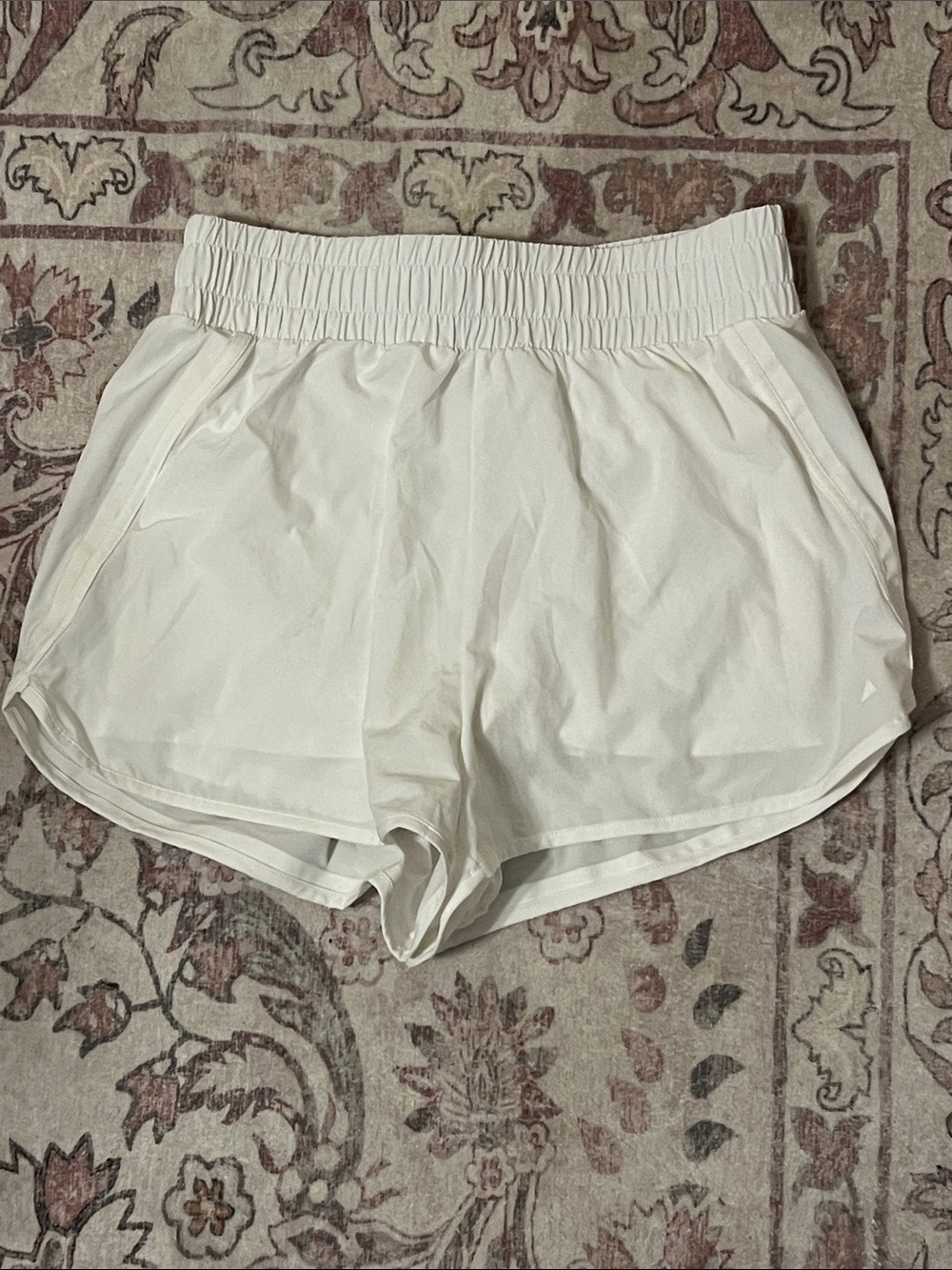 Vitality White Elastic Waist Shorts - M